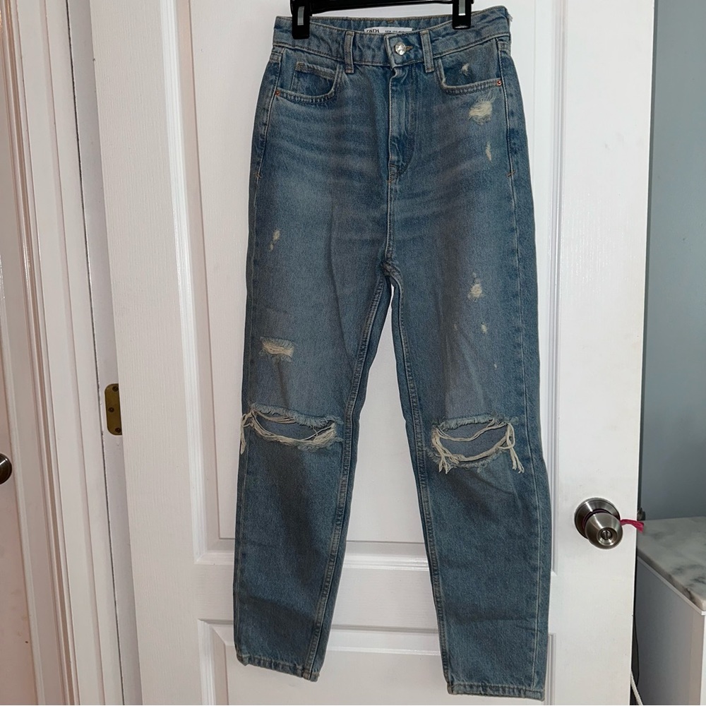 Zara mom jean ripped denim